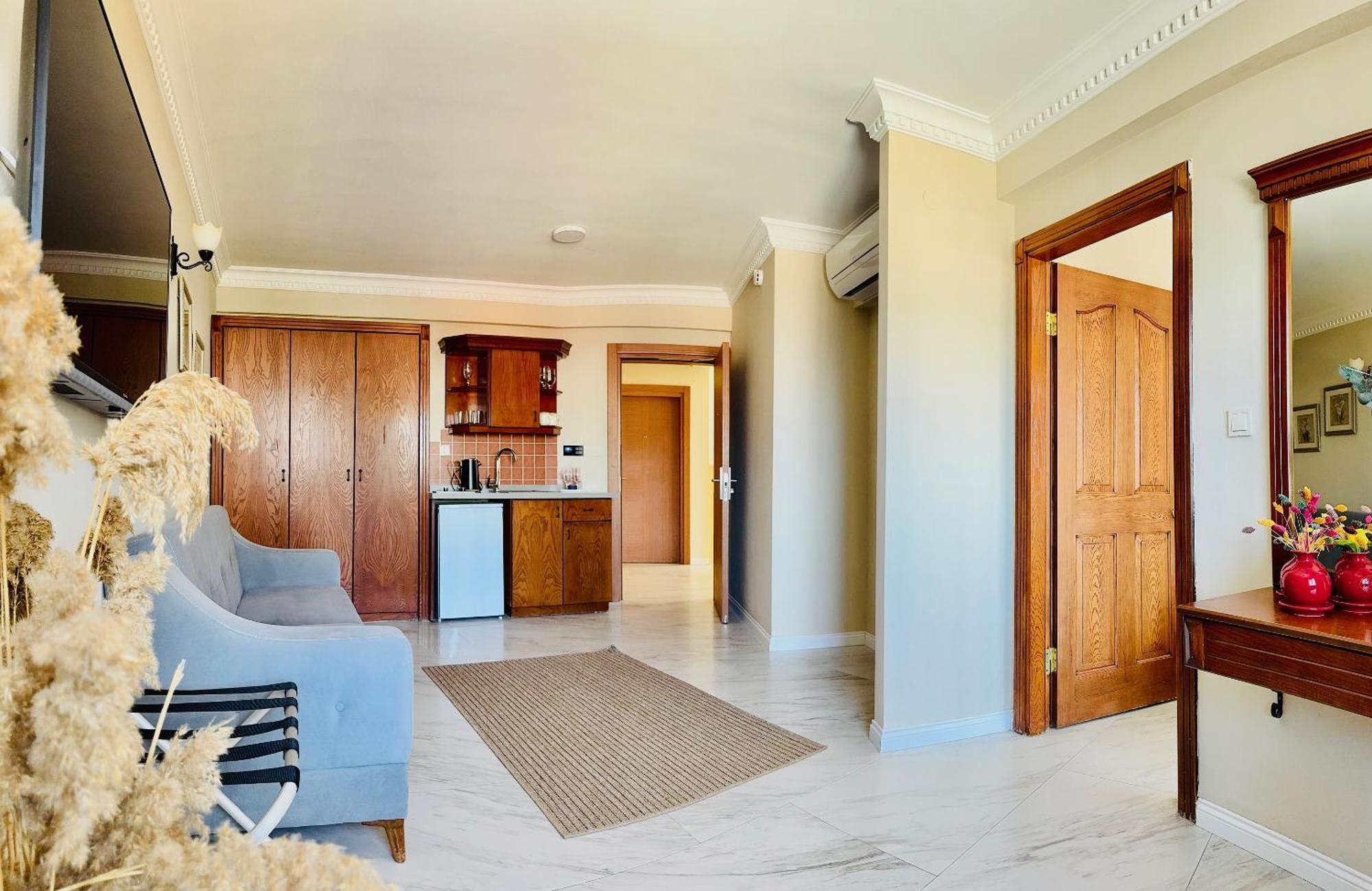 Rosy Suites Hotel Kusadasi Luaran gambar